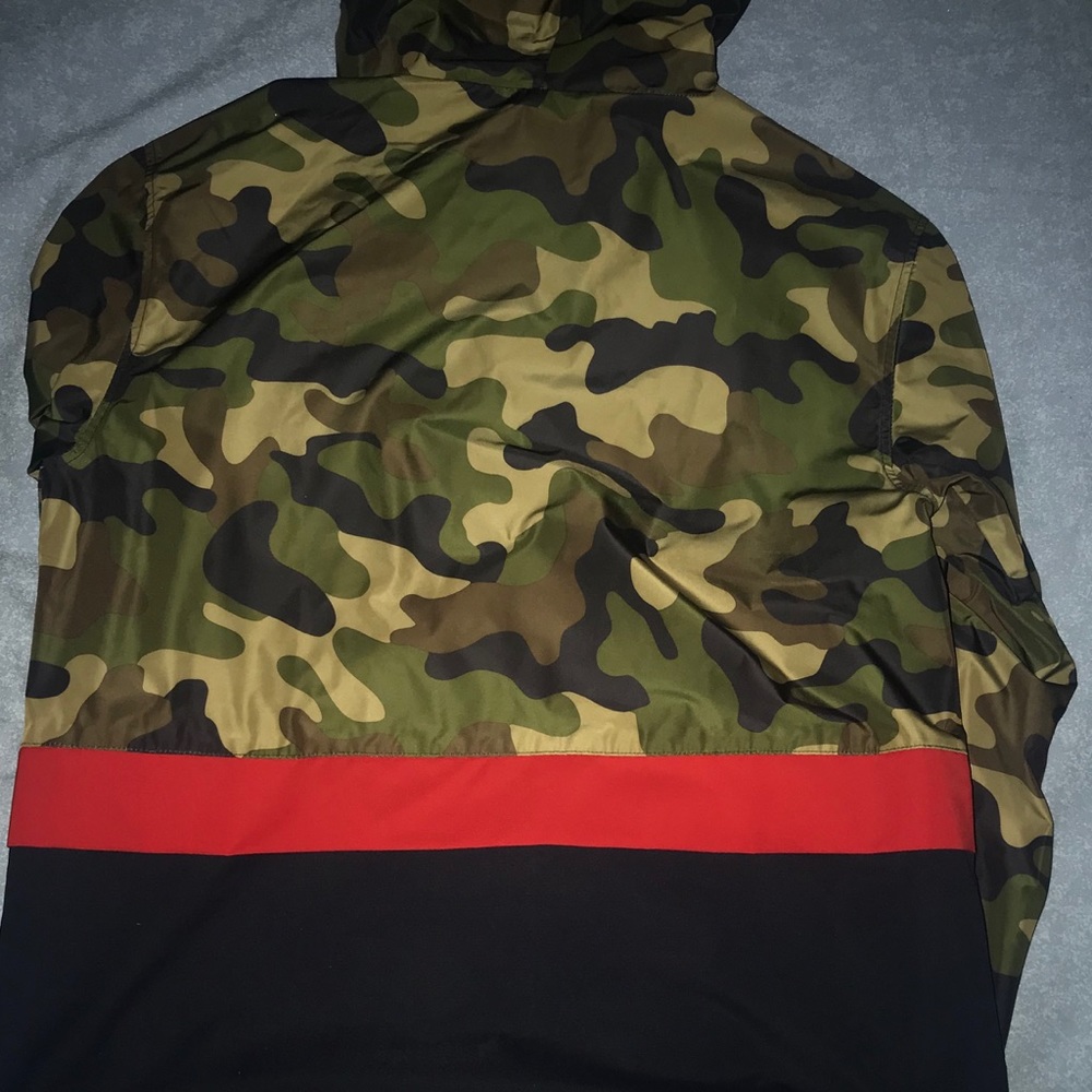 King Pull Over - image 5